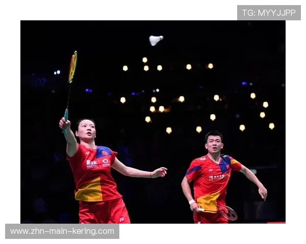 凡尘组合吊球配合精准打穿对手 凡尘组合吊球配合精准打穿对手