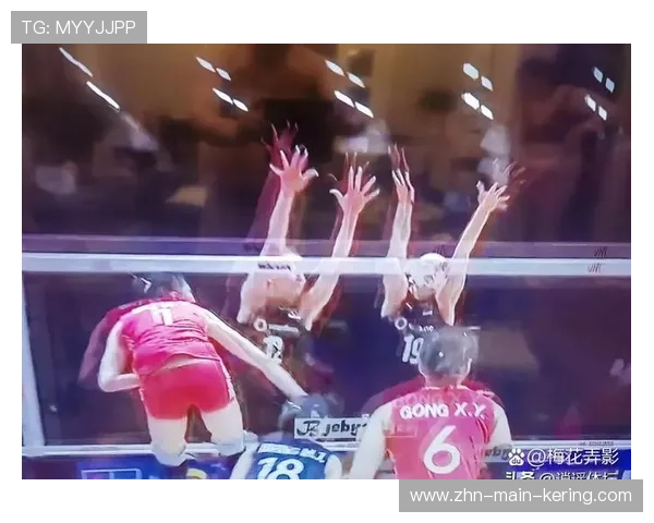 土耳其女排通过背飞战术强势拿分